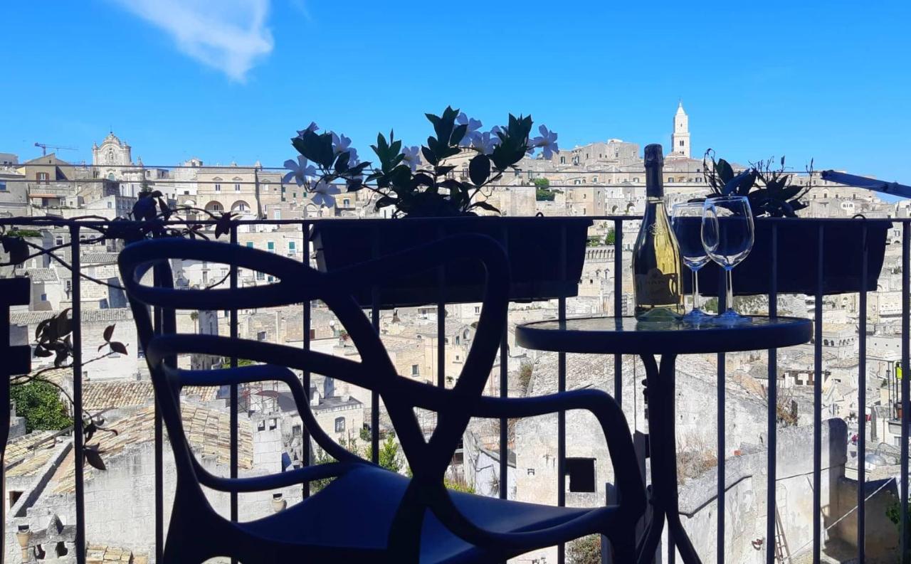 Lo Scorcio, Casa Vacanza Nel Cuore Dei Sassi Con Vista Incantevole Con Self Check-In Матера Экстерьер фото